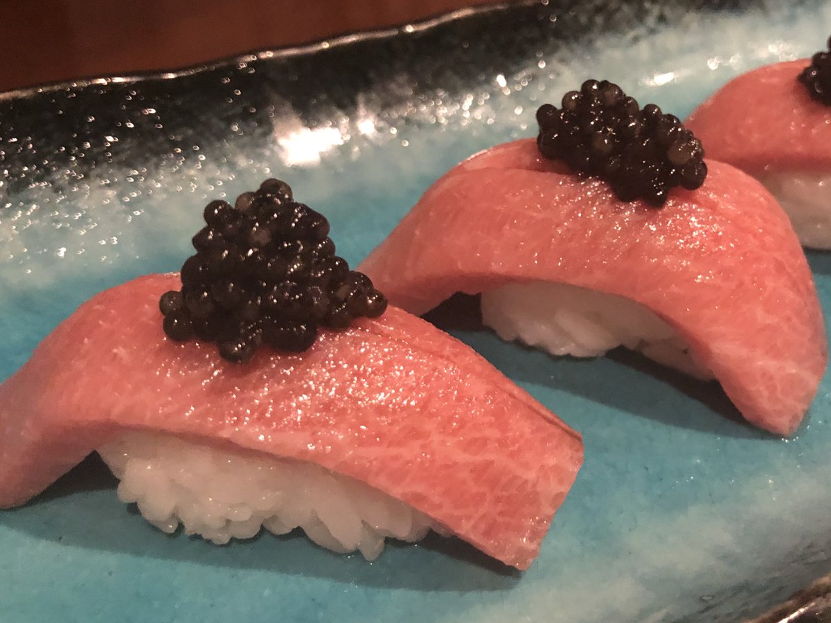 juliaplozano's tweet photo. Pedazo de cena en @takumirest  #marbella. Además del sashimi y el sushi, estupendo soumen, ramen y tempura! 😋😋😋 #sitiosparavolver https://t.co/sVDIftOlce