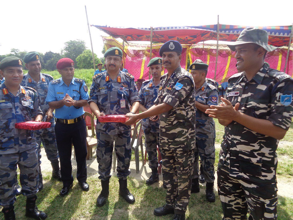 Coordination meetting conducted by 56Bn,SSB,Bathnaha at 'No-mans land near BP NO188/1 with Nepal APF and Nepal Police.#coordinationmeeting @ssbpatna @DGSSB @Sanjay97odisha