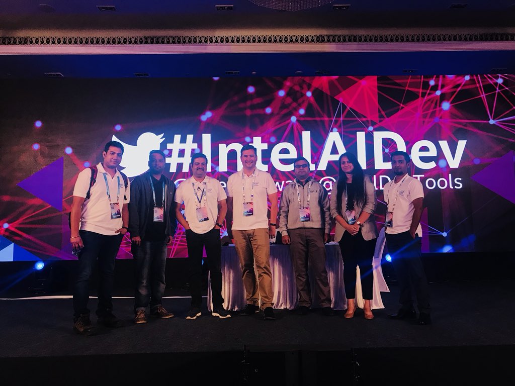 kavitaaroor's tweet photo. Great to meet our Student Ambassadors and Innovators at #IntelAI Dev & #AIDC18 @n_kasukurthi @sidagarwal04 inspiring thoughts from each of you 😊 best wishes for endeavours👍 https://t.co/3OQqaegDXw