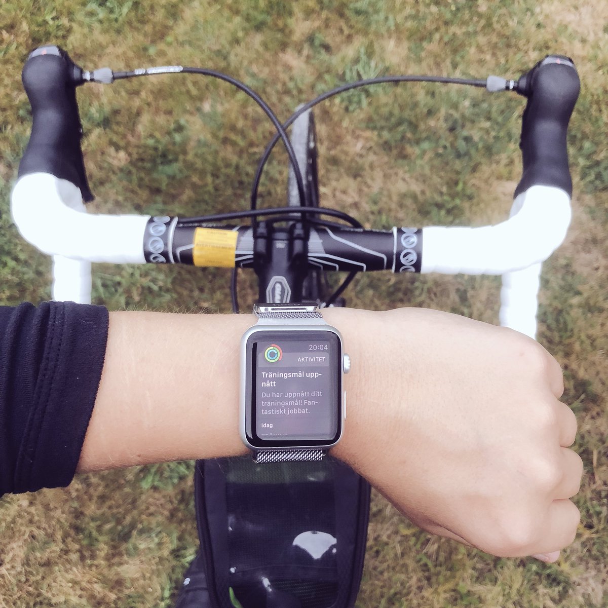 mallanjon's tweet photo. Fick uppgradera hybriden till en racer såhär några dagar innan avfärd!!! Målet är att cykla 100 mil innan säsongen är slut 🚴🏼‍♀️ https://t.co/KwGEOIDBE7