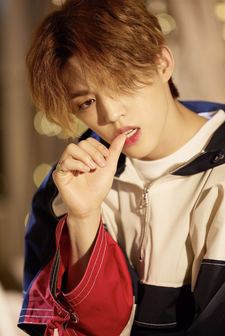 seun_b116_svt's tweet photo. ✨✨✨
#Happy_COUPS_Day
#SEVENTEEN #SCOUPS
#Generalization_Leader_Day
✨✨✨ https://t.co/mrpWeVlOJt