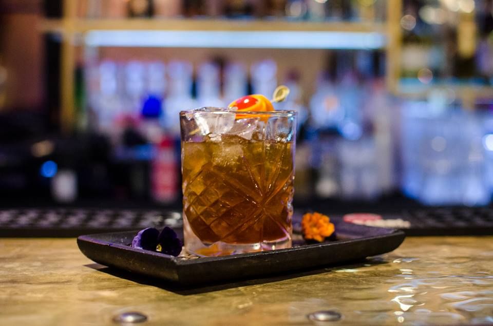 Come join us this evening for a mid-week drink. You know you need it! 

#Camden #Cocktails #MidweekDrink #Wednesday #IsItFridayYet