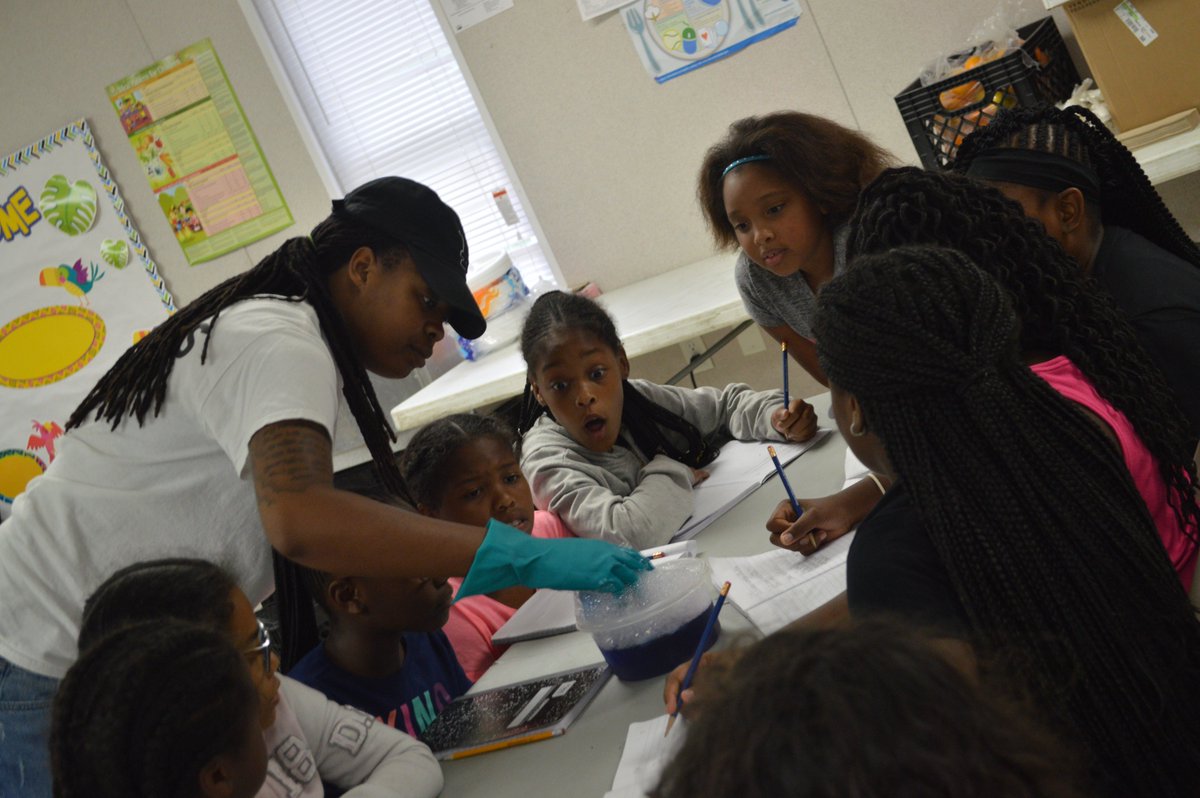 This past summer, doctoral fellows from the McKnight Doctoral Program collaborated with the <a href="/CityofMiaGarden/">City of Miami Gardens</a> to bring the wonders of science to elementary students! Take a look at all the fun and educational activities they did this summer!