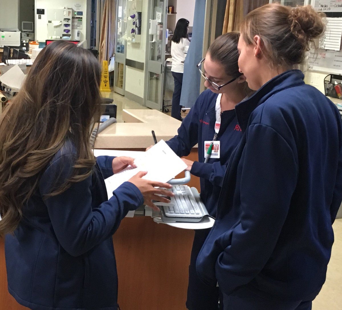 BeaconWest2's tweet photo. Day 3: Professional Respect, providing hand off at bedside to optimize safe care. #computeronwheels #professionalnurses
#professionalRESPECT
@QualityRN_NYP @HeadRNColumbia @WinsomeOverstr2 https://t.co/hzrKhYi9f5