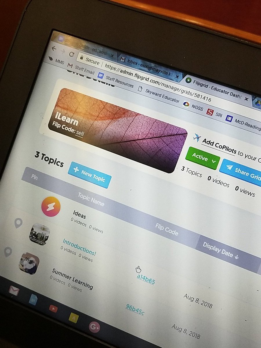 TeachEm33's tweet photo. @OSHEdCamp First session takeaway! I learned Flip Grid! Ready to try this as a get to know you with my kids in a few short weeks! #flipgrid #teacherlearning #edtech #oshedcamp18 https://t.co/mbIaTbsXIa