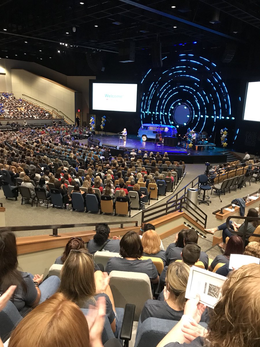 KristiFate's tweet photo. BASS was in the house for LSR7 convocation.  So energized!  #r7commonground https://t.co/dxuKP4RCPM