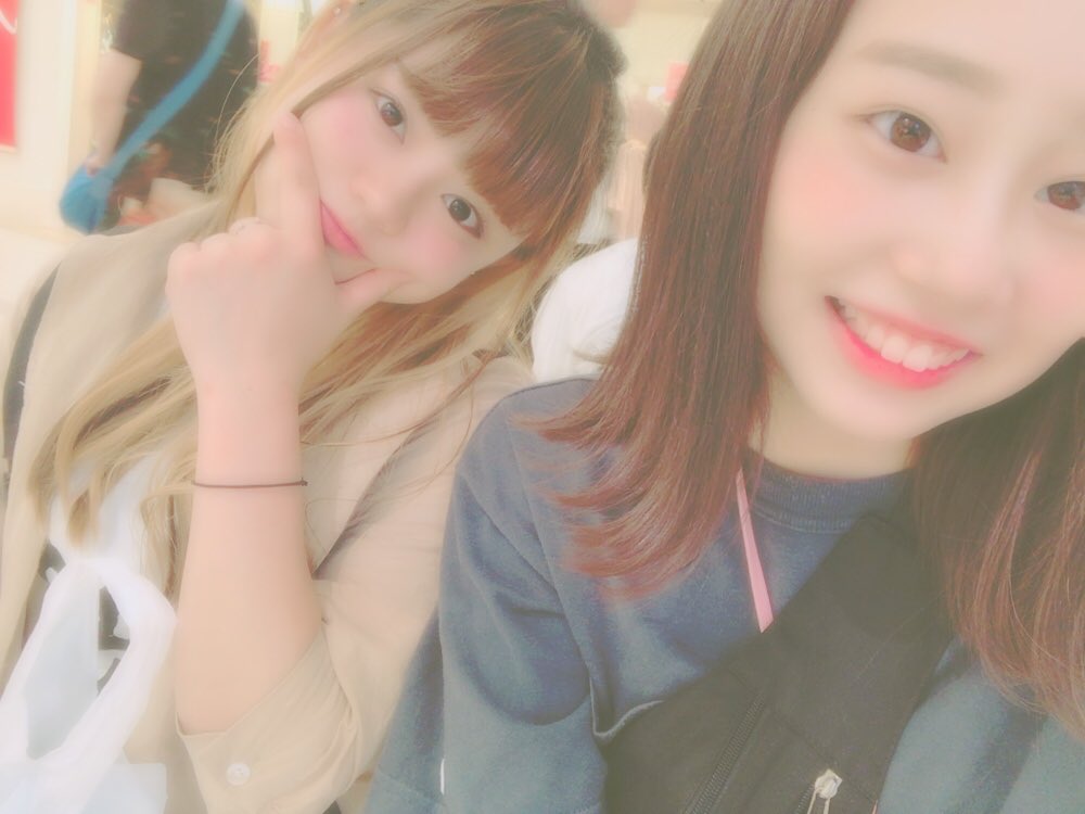 0808❁KATAWARE DAY

急に決まった最高スキ♡←

何回も迷子なるくらいお互い

自由に買い物するのももかららしい笑

安定に楽しかったありがと😂💓

#いいね返し #プリント倶楽部 
#Twitterやけど #shopping 
#kataware #スキ