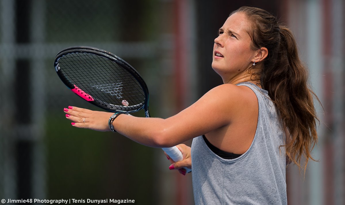 DARIA KASATKINA - Página 25 DkFoP-hW4AEpW1L