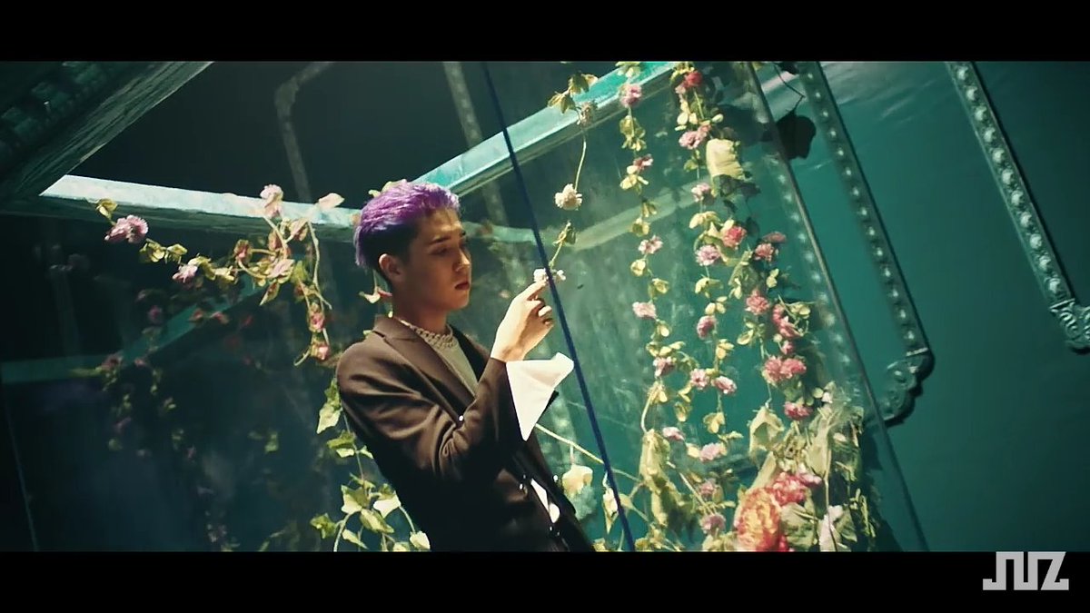 Mshuchuzhe's tweet photo. #Ninetyone #dopaMINE91
Я: Ну шо, спасибо за новые стекла в желудке👍
Тем временем я: АОАОАООАОАООАОА ОООҚУУУЕННО 
Тем временем тоже я: *орет на всю комнату, плачет, прыгает, кувыркается на полу, бегает по потолку*
@XCIofficial https://t.co/UbGaW41YgF