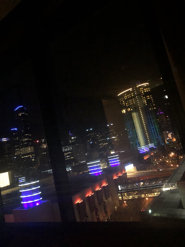 KyleDarts's tweet image. #RoomWithView @crownmelbourne just open the curtains and this greets... wonder why can’t sleep...