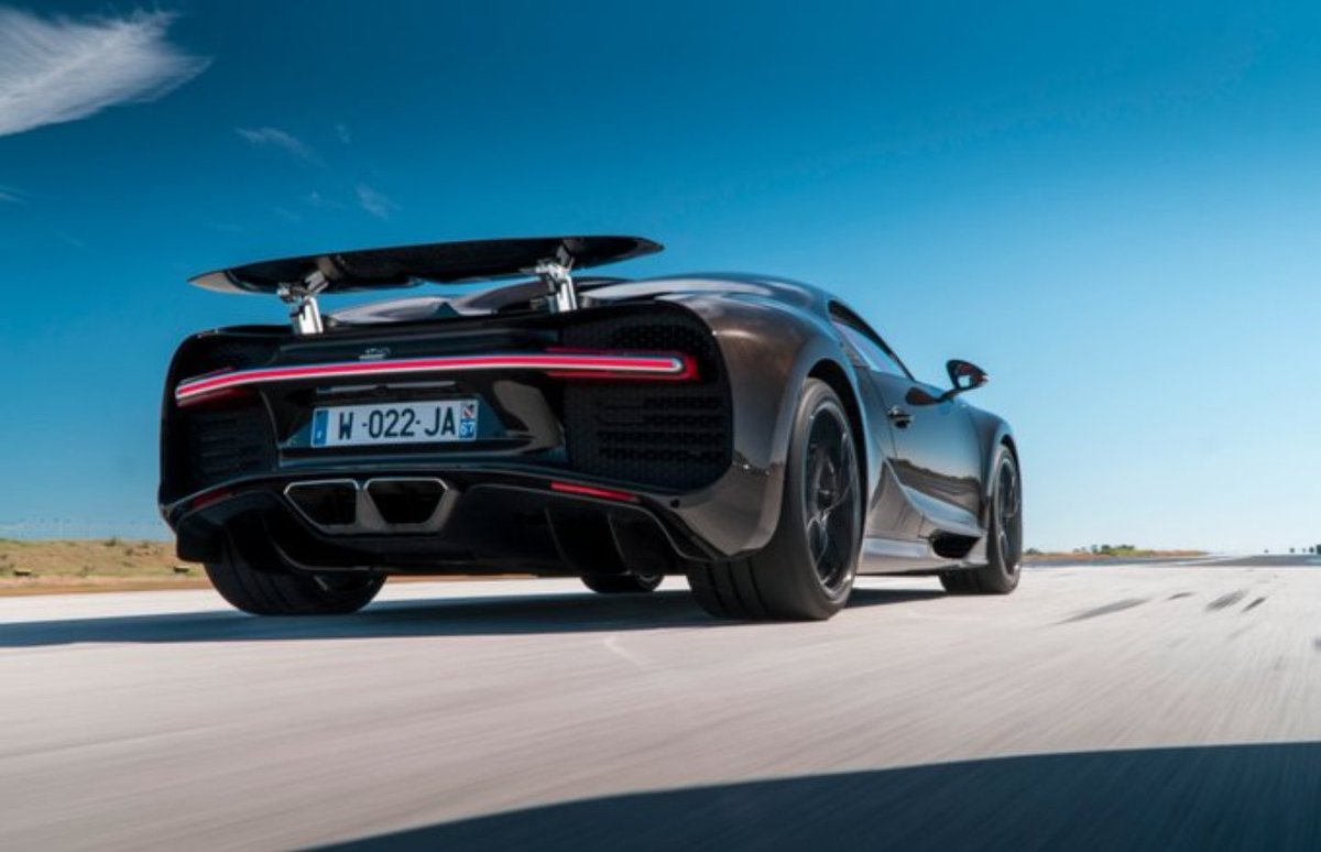 KeyTonAnDrew's tweet photo. #WingingWednesday featuring the best Wings on The Best Hypercars https://t.co/Wn2yaQ60xg
