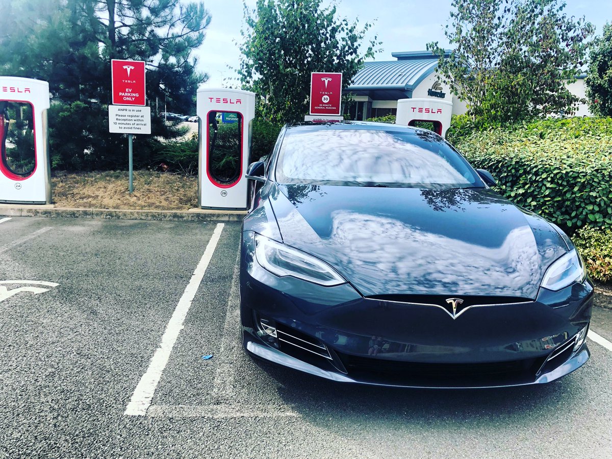 teslareadyuk's tweet photo. So @pp_protect have done an awesome job with the front plate deletion👌 Now the real question... Sticky plate or not 😂
-
-
-
-
-
#technology #tesla #tech #teslas #teslalife #teslamotors #teslamodels #teslamodelx #teslamodels #teslaroadster #cars #supercars #exoticcars #carshow https://t.co/rBcCqaLIkp