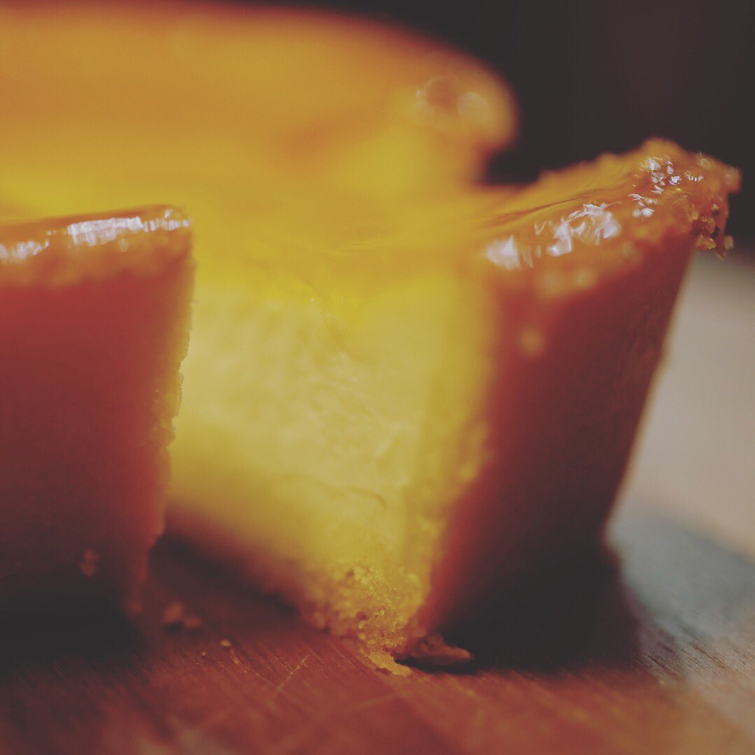 afrog's tweet image. 本当のアナログ写真とアナログ調デジタル写真の比較。
.
.
.
#デリチュース #polaroidoriginals #polaroid600se #polaroidcamera #slr690