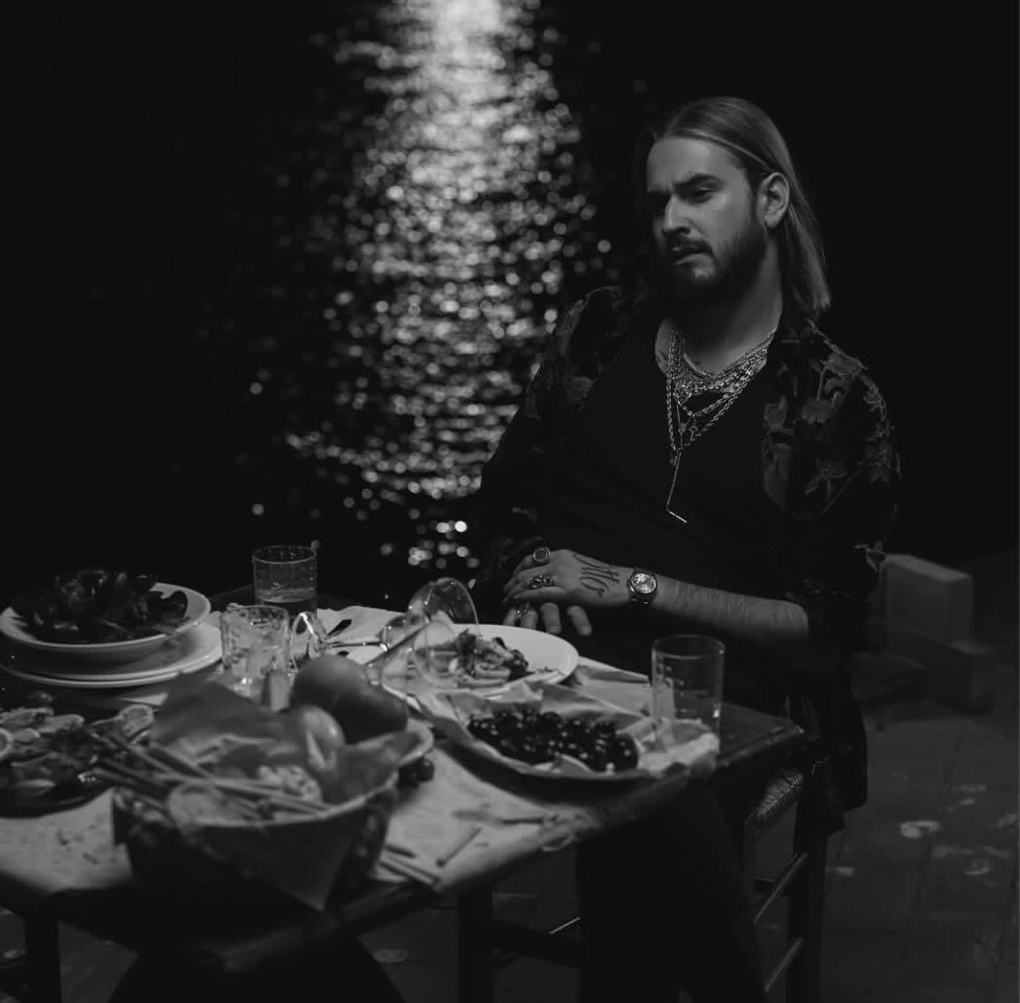 SchPunchline's tweet photo. J’vais toujours m’en souvenir 🥂 https://t.co/kmdClIyyrA