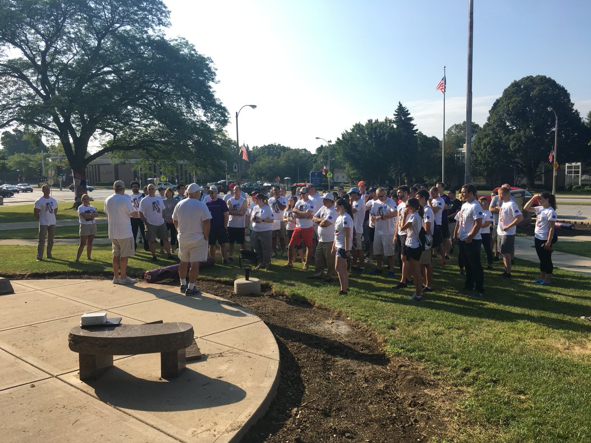 Today is @GEHealthcare Community Service Day!  @GEVolunteersMKE are at Longfellow in full force - painting murals, painting classrooms, doing landscaping, and cleaning up the campus.  We are so fortunate to have such an awesome partnership!  Thanks GE!