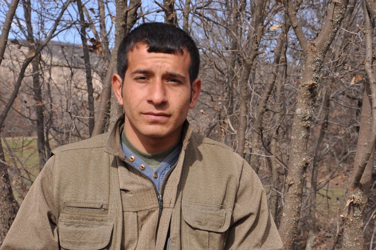 Kod Adı: Şervan Amed
Adı Soyadı: Emrullah Atılgan
Doğum Yeri: Amed
Anne - Baba Adı: Fatma - Şehmus
Şehadet Tarihi ve Yeri: 21 Temmuz 2018 / Hakkari