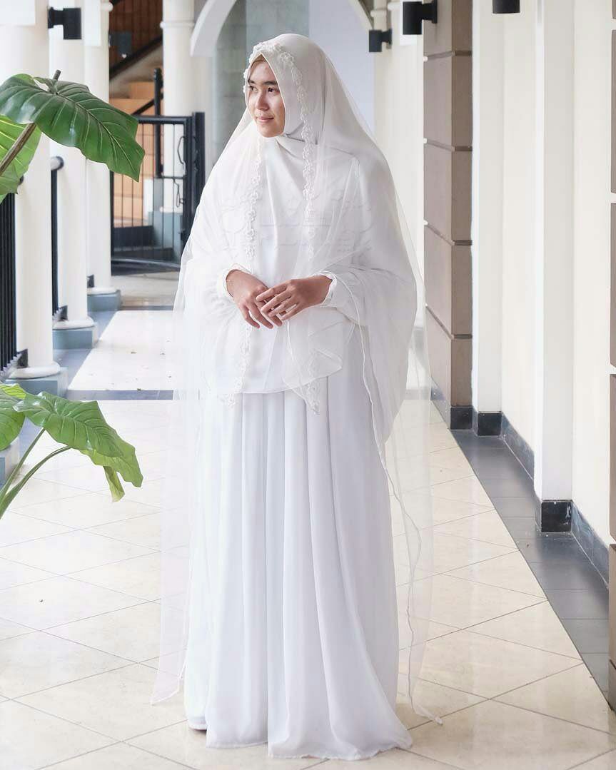 Featured image of post Hijab Alila Set Akad Alilahijabku com adalah distributor hijab alila yang melayani dengan profesional santun dan tentunya terpercaya