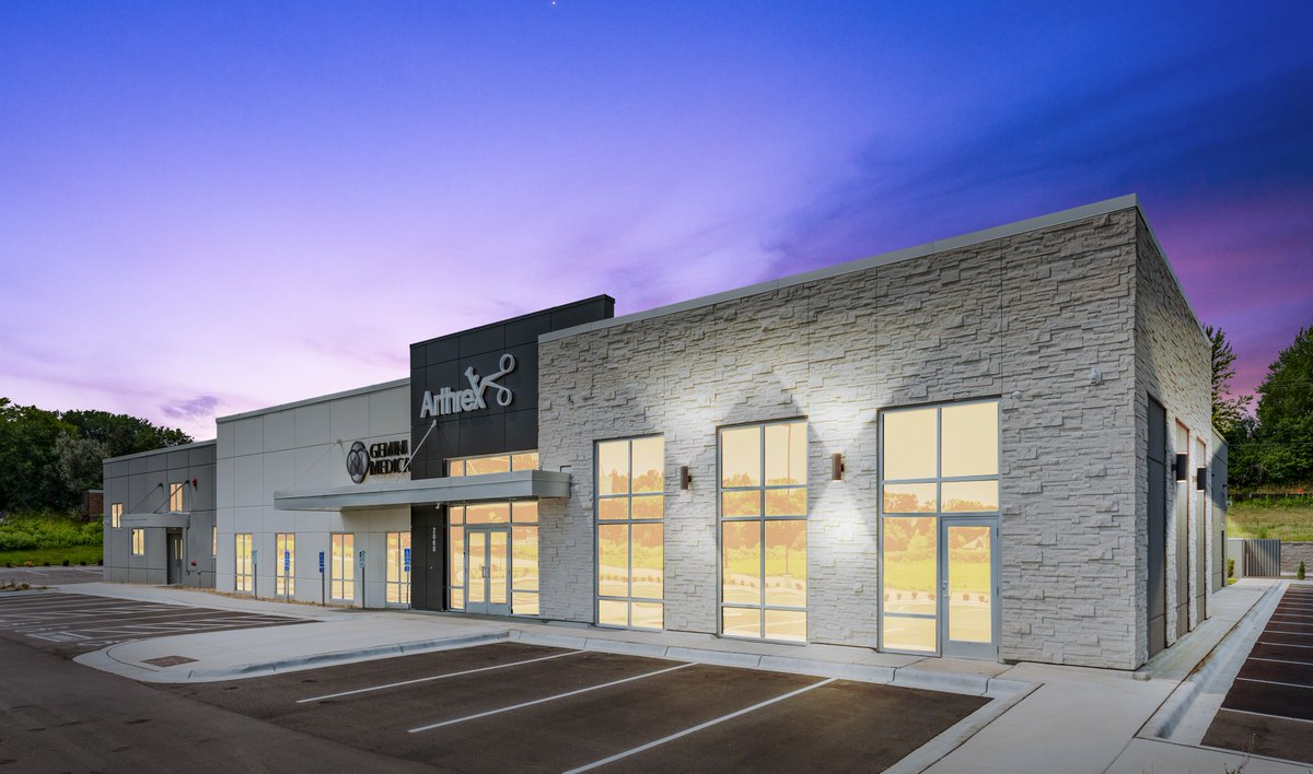 RochonGC's tweet photo. Take a look at Gemini Medical's-@ArthrexMedEd  new Medical Education Facility in Mendota Heights. This facility is not only beautiful, but also  state of the art and will serve as a model for future Gemini-Arthrex facilities. @Firm_Ground_AE @RochonCorp @CivilSiteGroup https://t.co/gOgZt3LShr