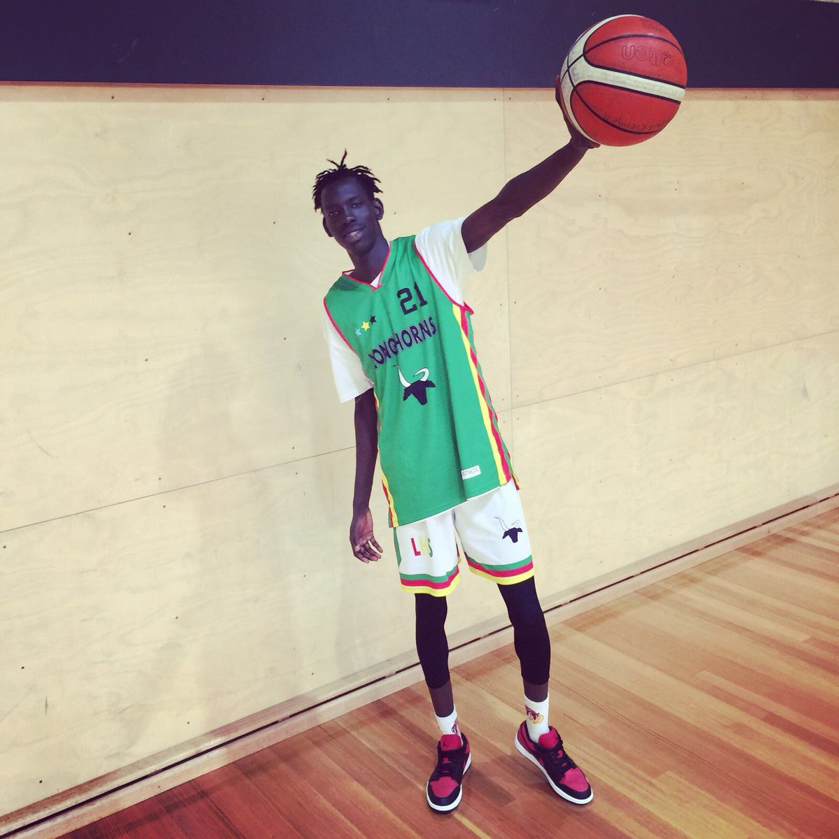 4A_Athletics's tweet photo. *ROSTER LEAK*ROSTER LEAK*. Please welcome 6’6”Alieu Chol to the 4A Athletics Post Graduate Team. Alieu will be making the trip over from Australia to live out his dream. Please help me to welcome @alieumajok to the squad. 
#GoAthletics #postgradbasketball #postgradtraining https://t.co/yMR5Vr77qq
