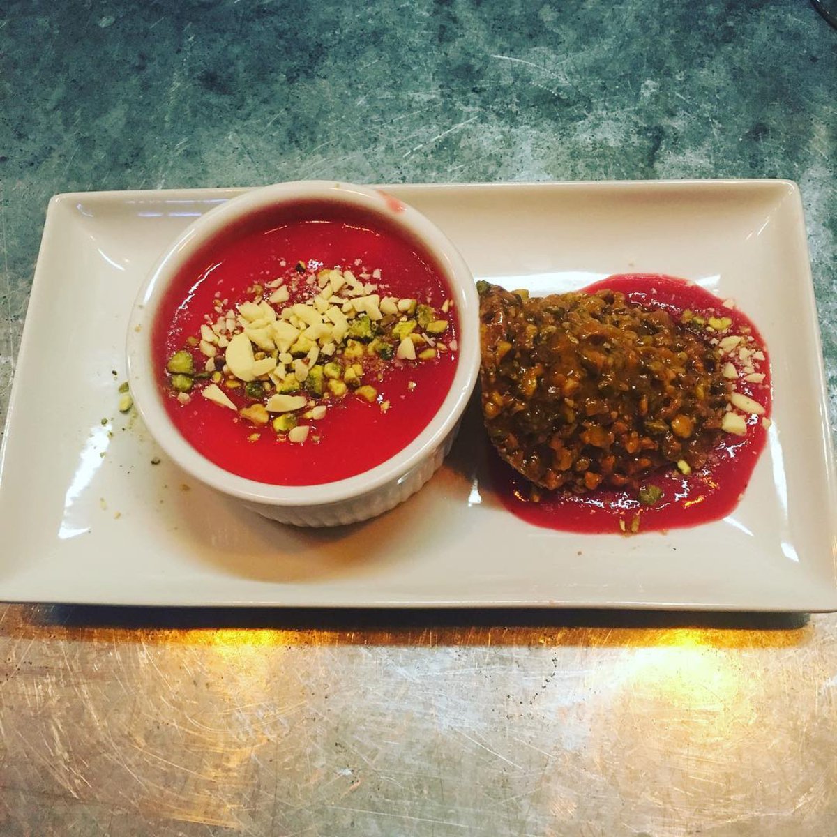 chefinthehat's tweet photo. Is it wrong that I need to round off every meal with a sweet note?... I didn't think so!
#LUCSeattle #Chefinthehat #dessert
#Repost @teenybaneeny
・・・
White chocolate raspberry mousse with pistachio Florentine #lifeofachefswife #yummyinmytummy https://t.co/AKgz5qvAL3