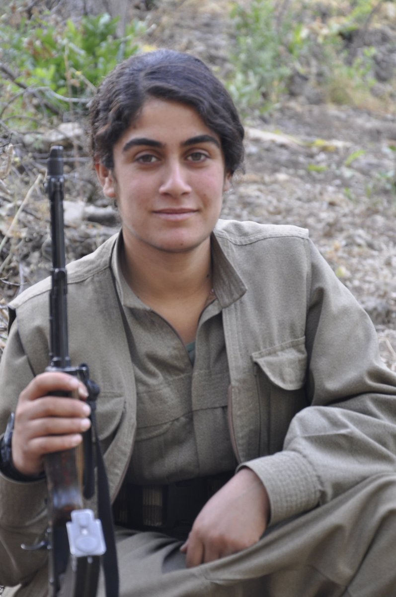 Kod Adı: Solin Roj
Adı Soyadı: Sabriye Temel
Doğum Yeri: Van
Anne - Baba Adı: Perihan - Kadir
Şehadet Tarihi ve Yeri: 21 Temmuz 2018 / Hakkari