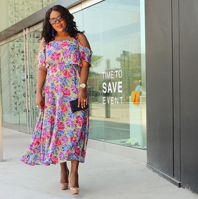 Florals is definitely one of my staple prints all year long as it brightens my day up! What’s your go to or staple prints please share!
:
:
:
:
:
:
:
:
:
#stapleprint #gotostyle #styleblogger #fashionblogger #loverofprints #floralstyling #florals #passionheavenly #midsizesty…