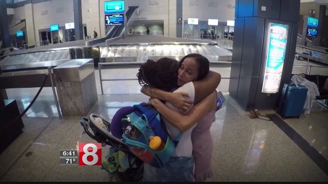 AmazingReunion's tweet photo. These 2 sisters were put up for adoption and they meet after decades!
https://t.co/N3YGhVKrTA
#amazingreunion #family #reunion https://t.co/Xrpaq1Nyne