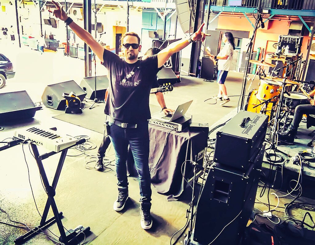 HimTributeUSA's tweet photo. 3 August 18 @HimTributeUSA @lovacainemusic @JannusLive #Soundcheck #Heartagram #HIM #VilleValo #LoveMetal #HeartagramAtributeToHIM #HimTributeUSA #Lovacaine #DjDrOctoPussy #Live #JannusLive #Friday3August2018 #8PM #StPetersburgFL #USA #BeReady2018 https://t.co/Us48uddZgw