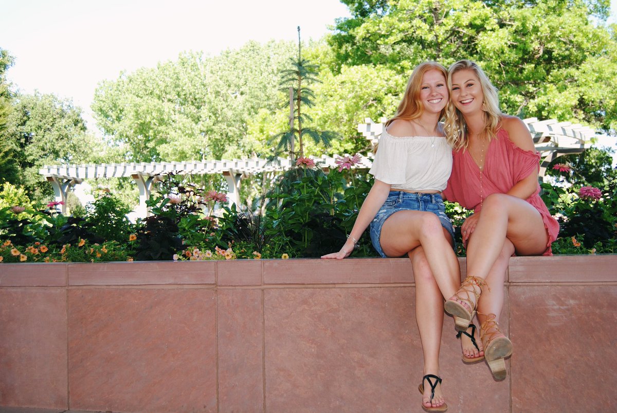 careyrose09's tweet photo. HAPPY BIRTHDAY BBY!! I love you so much and hope you have an amazing day thanks for always bein silly with me hehe https://t.co/t1lG9h8u0v