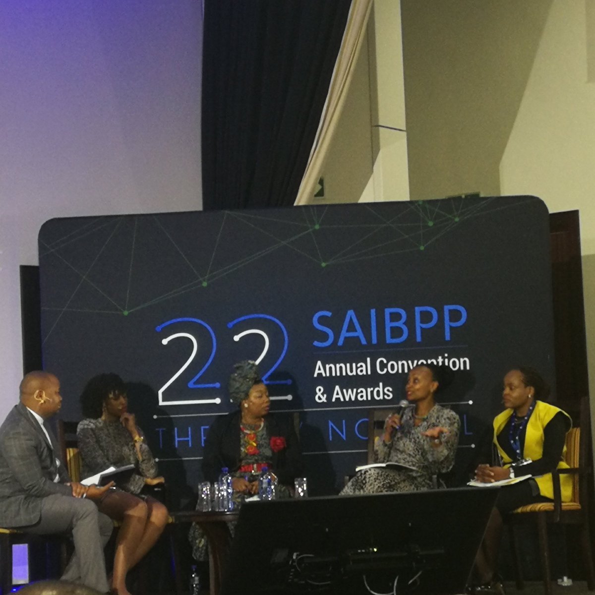 siyambanjwa's tweet photo. As the @saibpp annual convention draws to a close Tebogo Mafodi facilitates a discussion with @SAPOA_SA president @PeleMkhari, Nonhlahla Mayisela, Portia Tau Sekati and @saibpp president Nkuli Bogoba on the state of transformation in the property sector. https://t.co/Uopd4umoKK