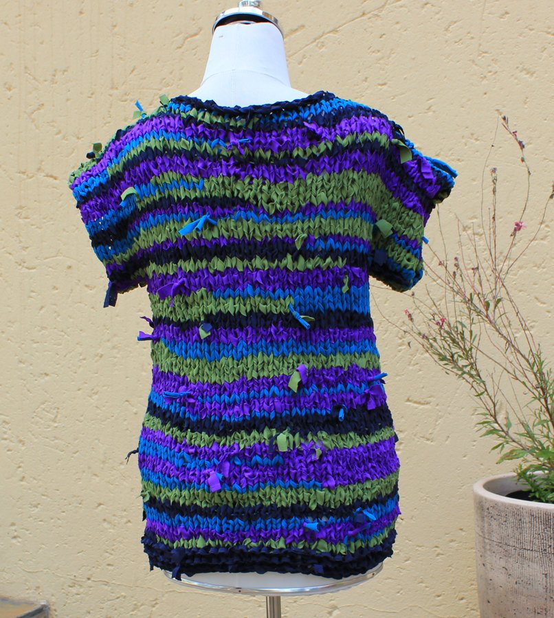 kennainafrica's tweet photo. Casual ladies top , Textured Clothing , Wearable art , Chunky Knit , Ladies short sleeve top , OOAK tank top , Spring fashionable top. https://t.co/mzBWlAkJy0 #Handmade #Etsy #KennaInAfrica #LadiesTank https://t.co/ney9EHWvFp