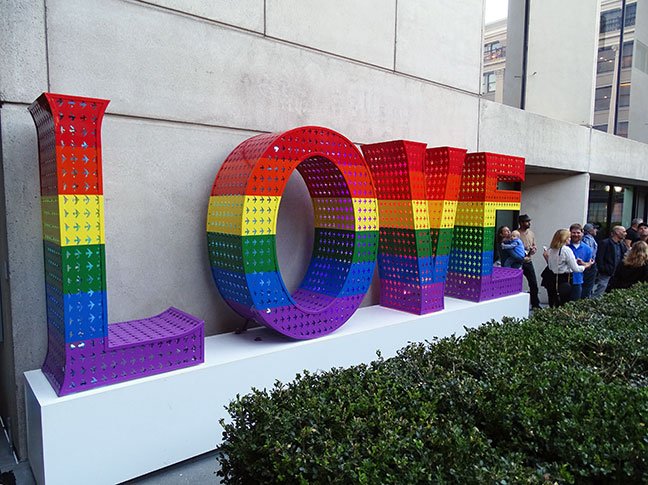 LedcorGroup's tweet photo. We are committed to treating people with respect & dignity by creating & maintaining a diverse & inclusive workforce that reflects the communities in which we live. "Love" by Laura Kimpton, Apple Store Union Square #Ledcorbuilt https://t.co/oUH2uMMFNV