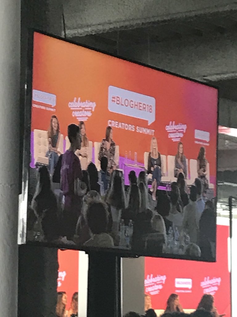 chattypattysplc's tweet image. Listening to many inspiring women such as Nicole Feliciano of @Momtrends give valuable information to us creators. #BlogHer18