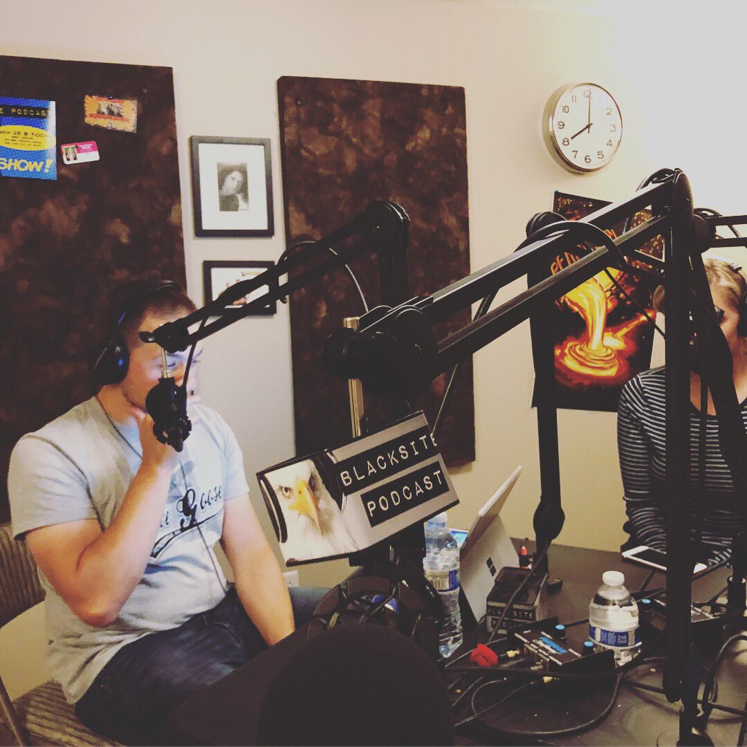 alexander4utah's tweet photo. Had a great interview with the @blacksitepod Make sure to listen to our discussion when the podcast is posted! #utpodcast #utpol #sandyutah #senate #campaigntrail #kombucha #sandyutah #millenialtakeover @UnitedUtahParty https://t.co/YLBqcPbswV