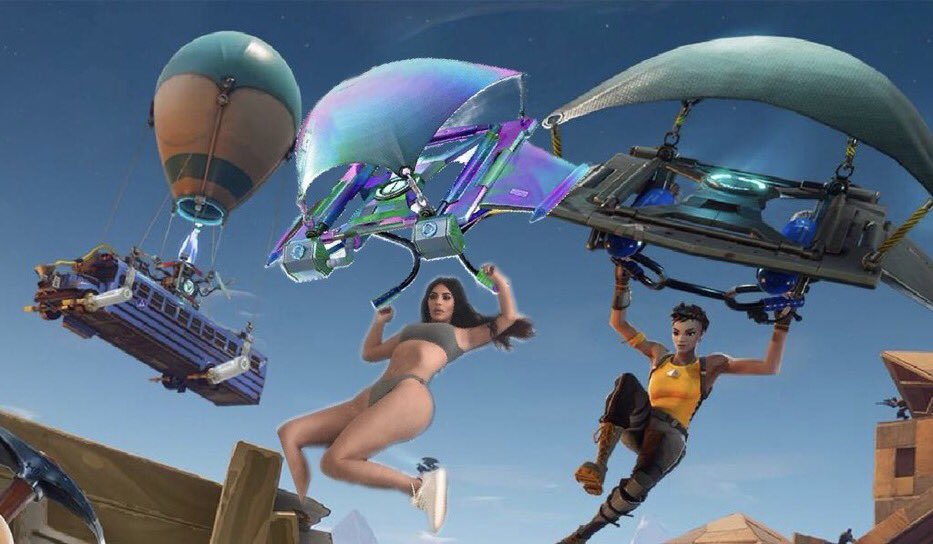 so_mkb's tweet photo. Internet c’est très dangereux 😭😭 https://t.co/otiKljBMkW