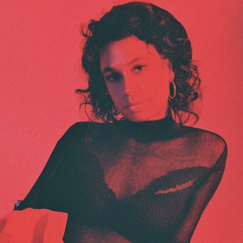 "Strangest Feeling" is the awesome latest from UK talent <a href="/hannahlucia/">Hannah Lucia</a> indieshuffle.com/hannah-lucia-s…