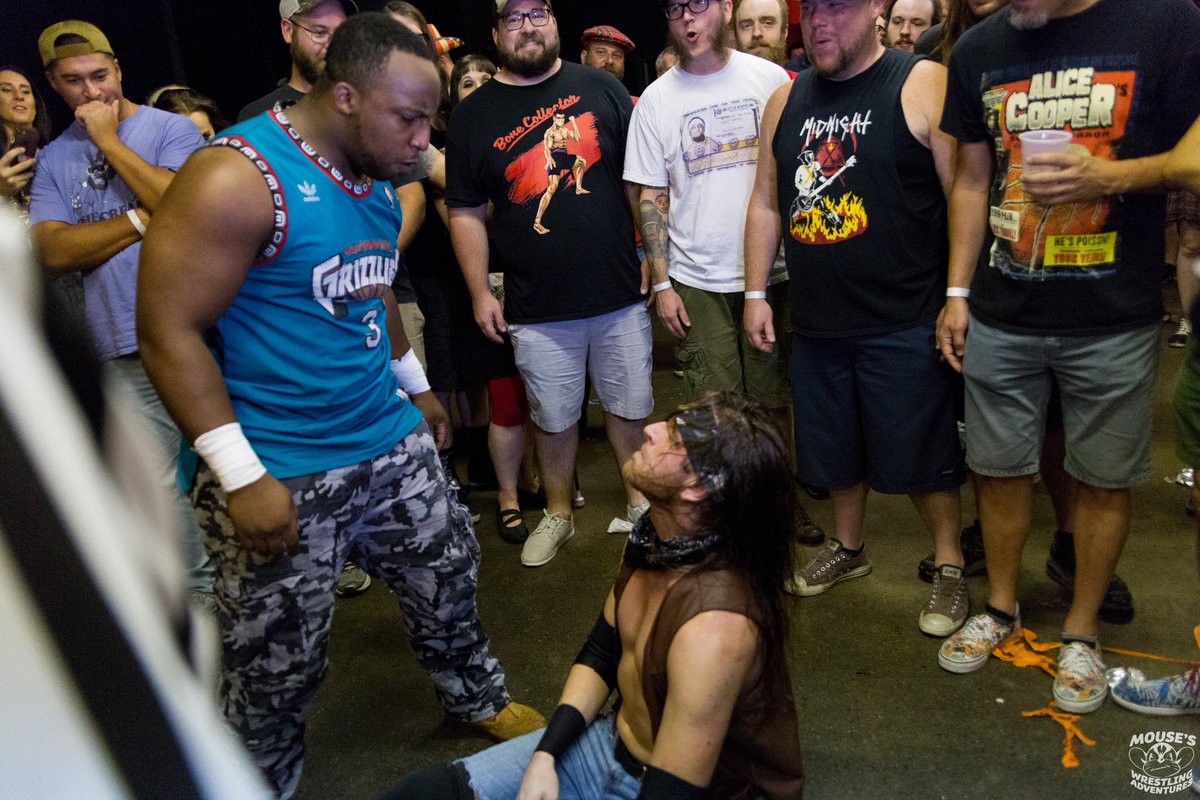 Mouse3911's tweet image. .@CurtStallion vs @RichHomieJuice 

@sup_graps 

#NotProblematic