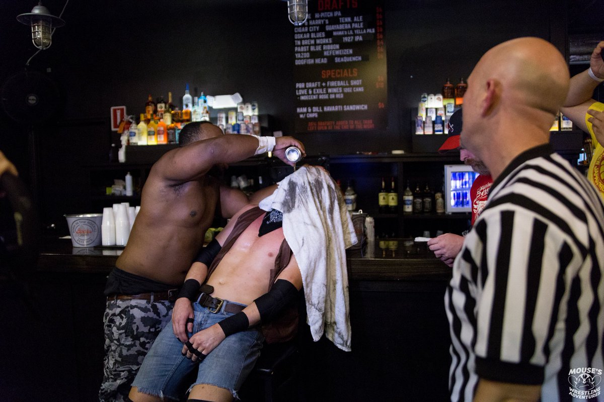 Mouse3911's tweet image. .@CurtStallion vs @RichHomieJuice 

@sup_graps 

#NotProblematic