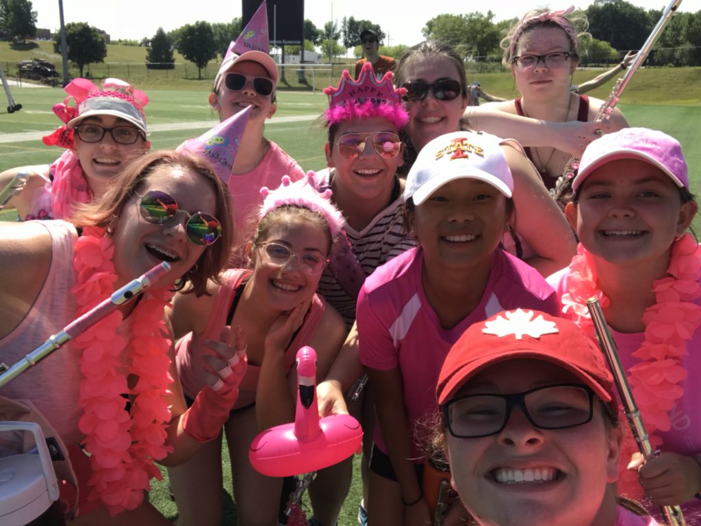 Mann64Mann's tweet photo. The flutes have been blessed today by Ghlaeiouxyiendahhhh who is magnificent and will forever be our princess πWe love you Ghlaeiouxyiendahhhh πππ #safetyfirst #maxapproved @VHSBand_Waymire https://t.co/mT9o9UFn3K