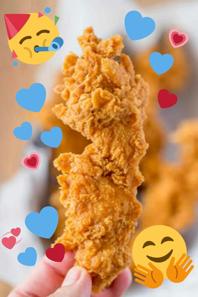 BlueCrewPH's tweet photo. Ps: We love you and more TENDIES on yah birthday Blue Boy 😂💙 https://t.co/SbaMpLNG1s