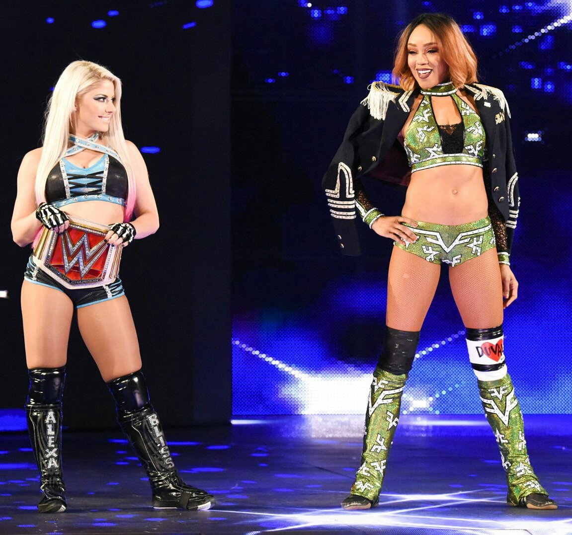 blissarchive's tweet photo. #RAW ditigals from Monday https://t.co/2Xw4VPGKV1