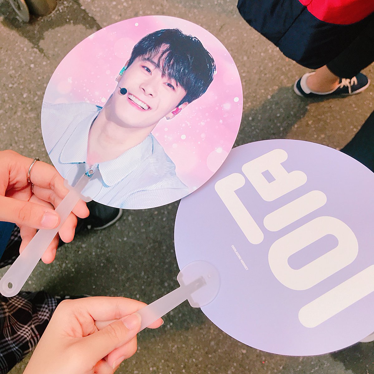izchixx's tweet photo. たのしい1週間をありがとう、そしておつかれさま😌
행복했어!! あすとろだいすき!
#ASTRO #아스트로 #ASTROADII
@offclASTRO https://t.co/Ry29Nb2XXn