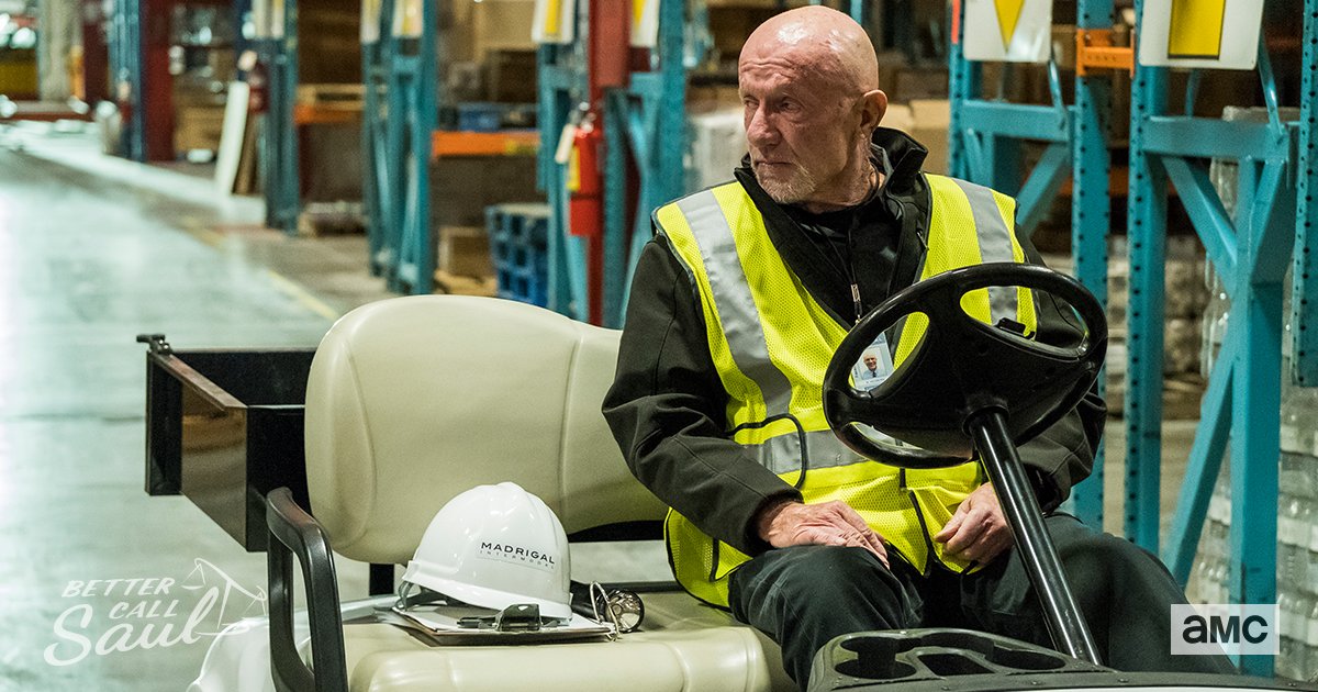BetterCallSaul's tweet image. The new security consultant makes his rounds...Looks like he's about to drop a bad news bomb!! #BetterCallSaul