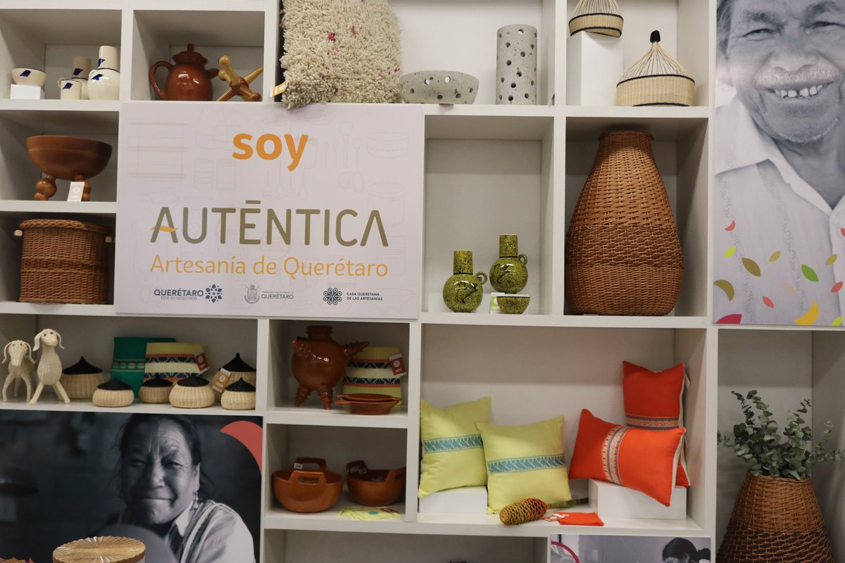 Hugo_BurgosG's tweet photo. Durante agosto, la Casa Queretana de las Artesanías, estará exponiendo lo mejor de la marca "Auténtica" en Punto México Querétaro, ubicado en la Calle Pasteur, 4 en el Centro de la Ciudad. Conoce estas hermosas piezas hechas con manos y talento 100% queretano. @mdelprete Gracias! https://t.co/tUQJ6V2fU5
