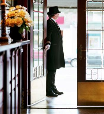 Junemom47's tweet photo. Today, I opened a door for a young lady approaching a store. 

She said, “No, don’t do that! I can open my own doors.”

Stunned, I watched her walk past me into the store murmuring. “MEN” 

Walking in behind her I said, “Not Men, Ma’am. An Old Man remembering an Old Courtesy”. https://t.co/SgqIl8RJce