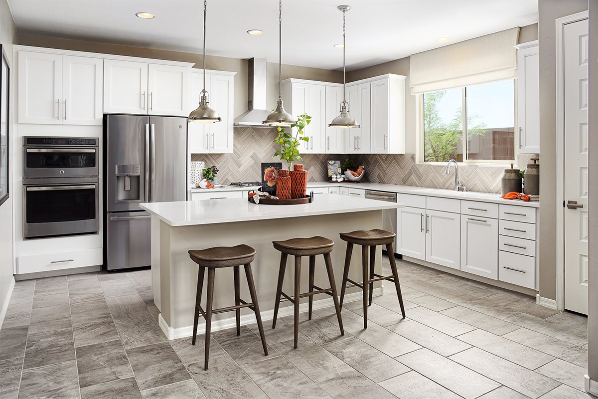 A1) Neutral very often = natural. There's more opportunity to let materials, textures and patterns shine in a design if color takes a backseat. #kbtribechat