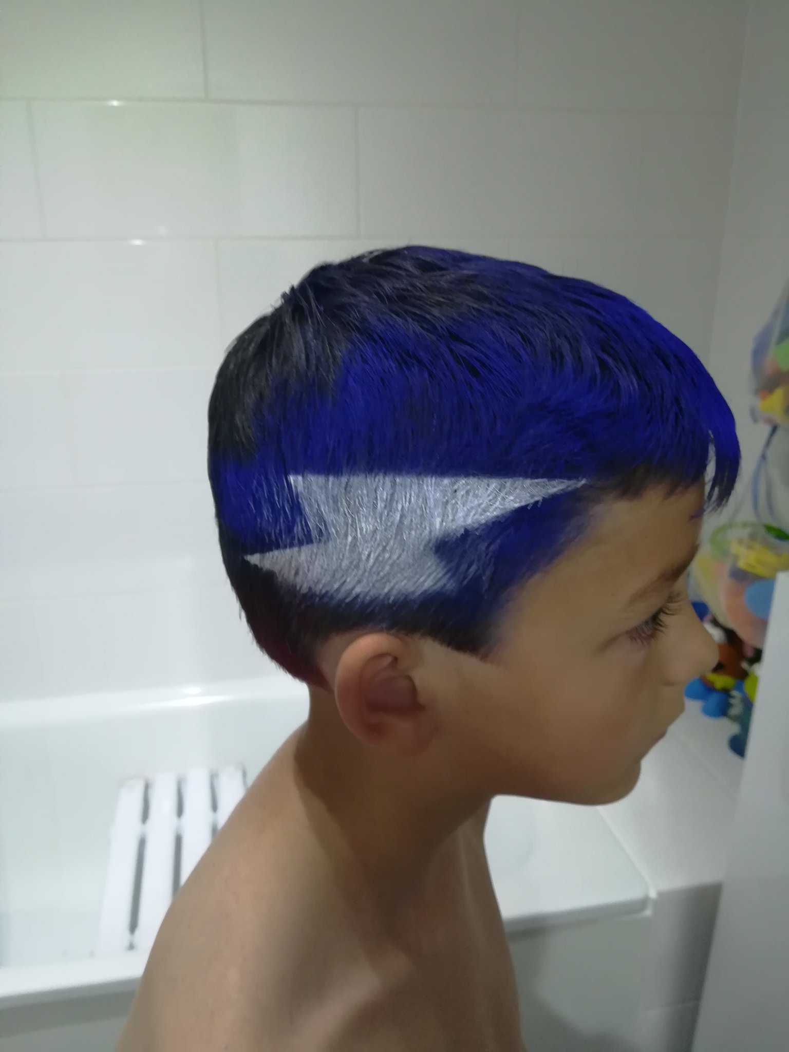 Crazy hair for boys online