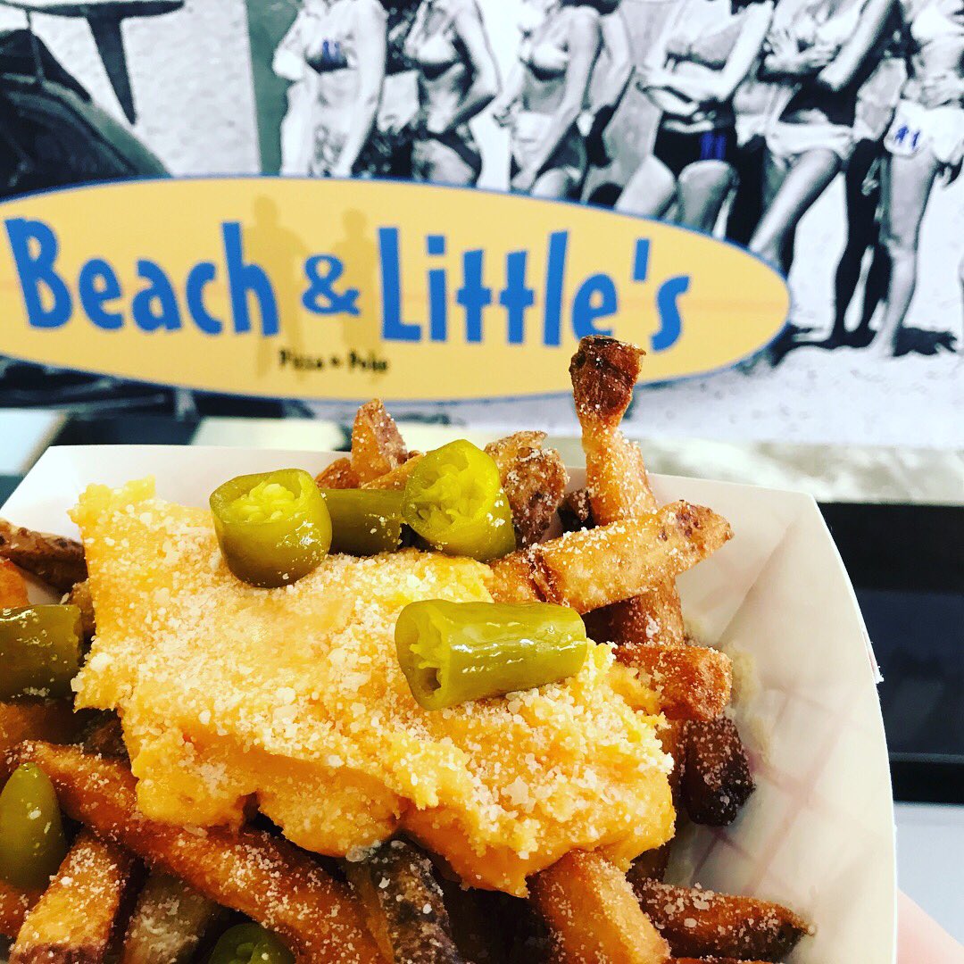 hautesausage's tweet photo. The rumors are true... @TheRichLevy is back and working with @BIGnlittles on a new surf shack food concept in Lakeview called ‘Beach &amp; Littles’ at 926 W. Diversey https://t.co/uULy4V8xkN