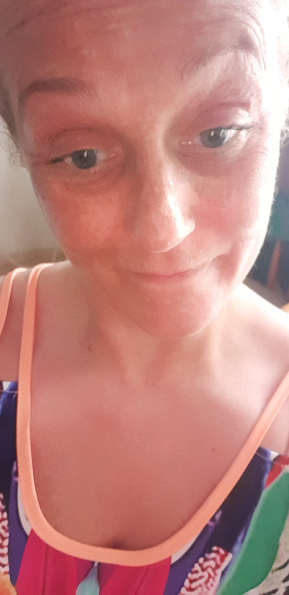ANNYB1's tweet photo. #OnItAgain #GranCanaria #Holidays @ANDIM1 🍸🍹☀️🕶🌞👙🙈🤪 https://t.co/UC2nSDfqbt