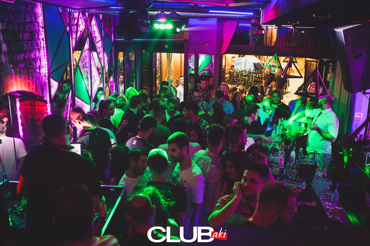 Το βράδυ της Τετάρτης θα έχει το χρώμα από τη φωνή και τα τραγούδια του Κώστα Μικέλη. Μαζί του θα είναι και η Βένια Καραγιαννίδου, μην το χάσετε!!